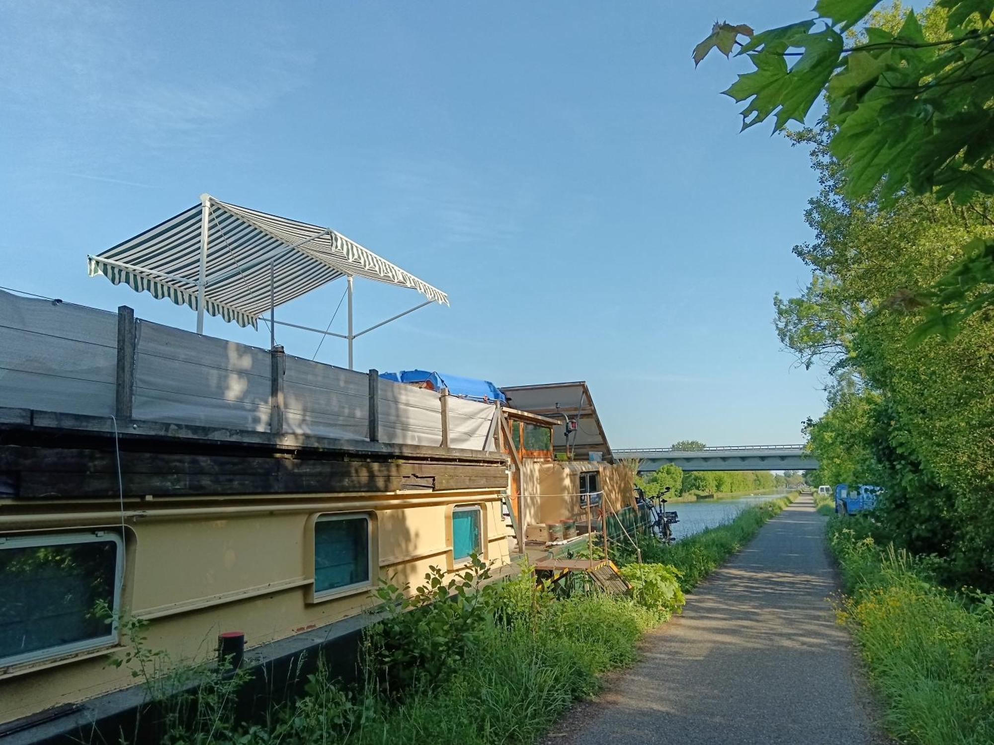 Le Logement Du Marinier Eckwersheim Kamer foto